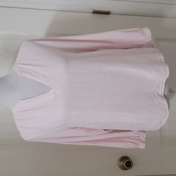 Old Navy Tops - Old Navy Size XS Light Pink and White Stripe Linen Blend Long Sleeve Blouse